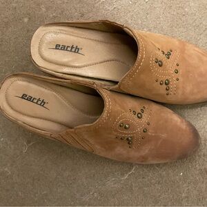 Earth Tan Mules with Embellished Design